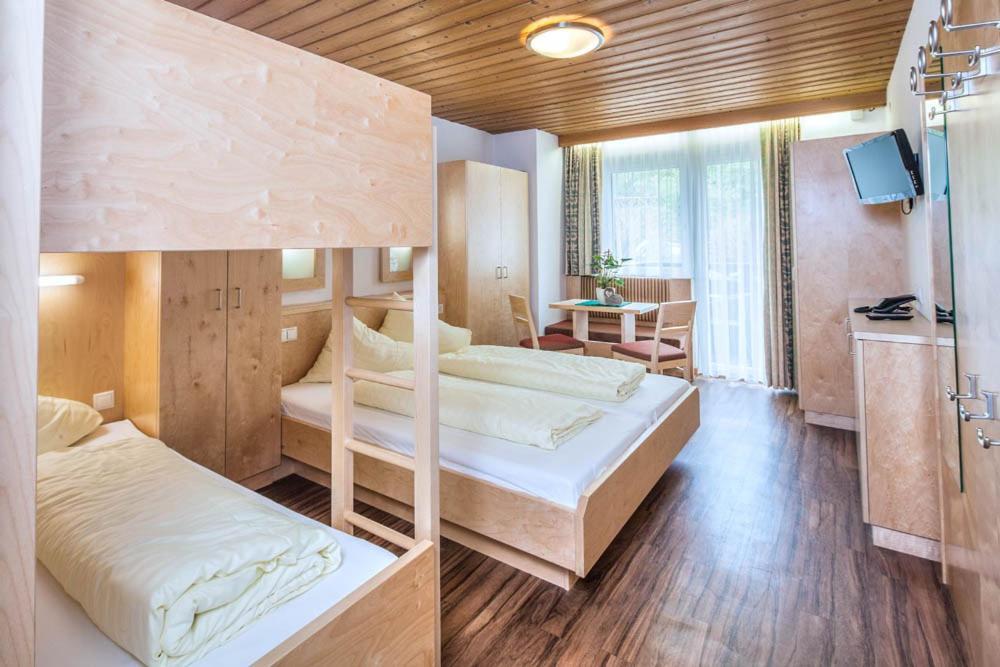 Kinderhotel Stefan Wenns Ngoại thất bức ảnh