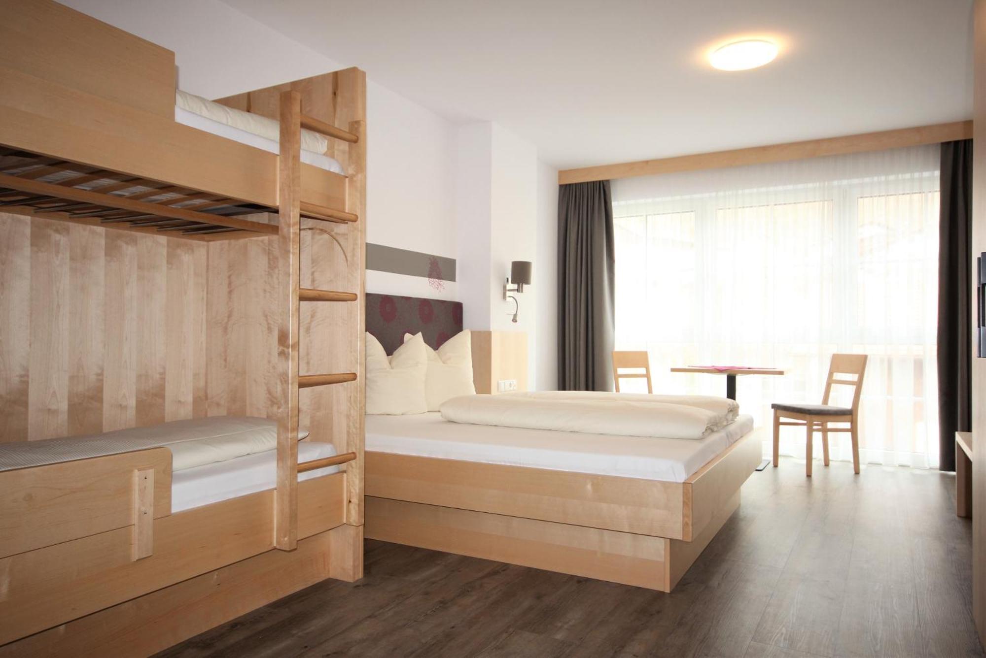 Kinderhotel Stefan Wenns Ngoại thất bức ảnh